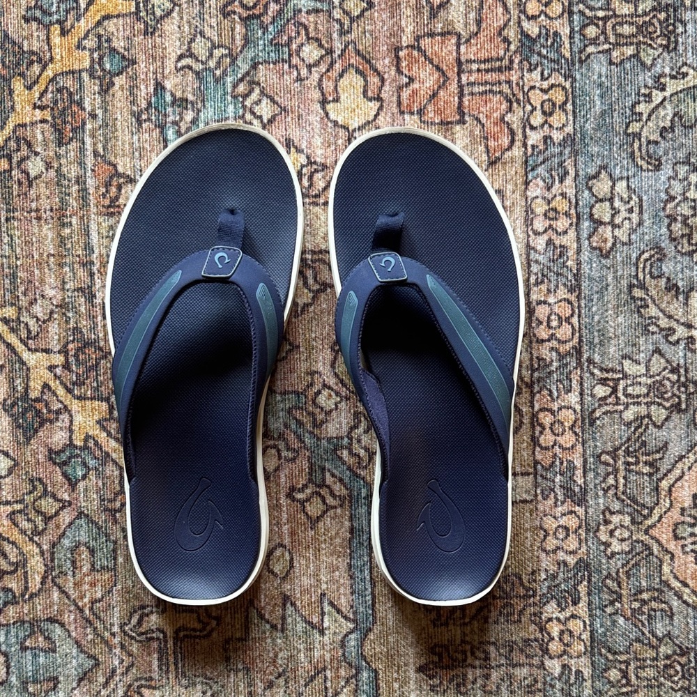 OluKai Leeward Flip Flop - Men's